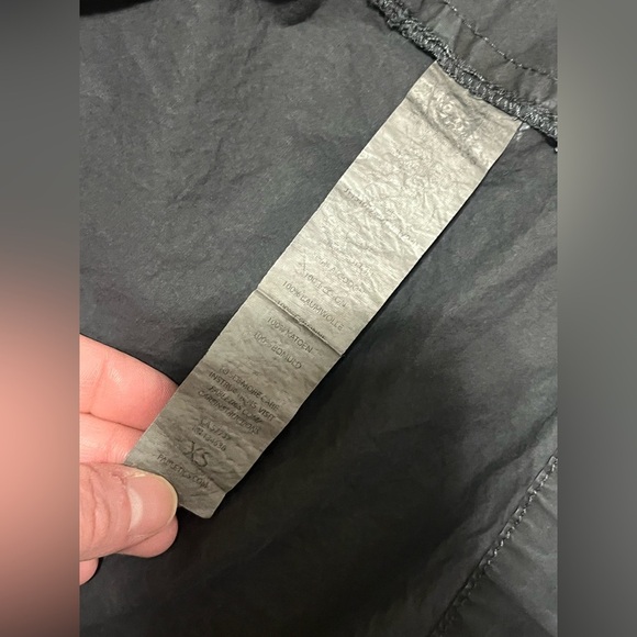 Fabletics Women's XS Black Lightweight Jacket w Pockets - Picture 11 of 16